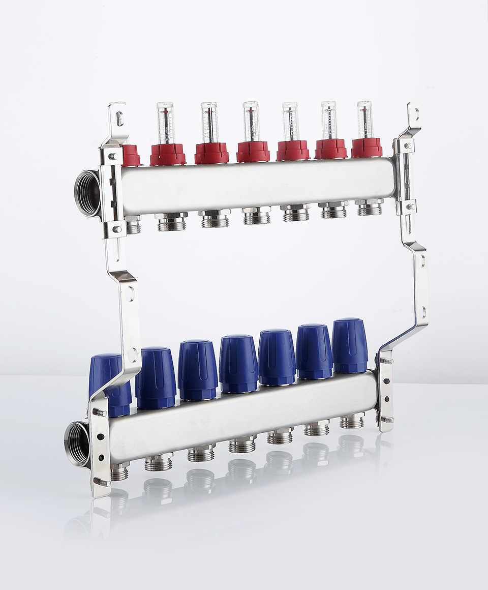 Manifold with flowmeters